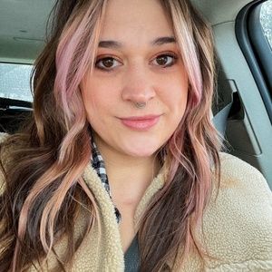 Meet your Posher, Kaylin